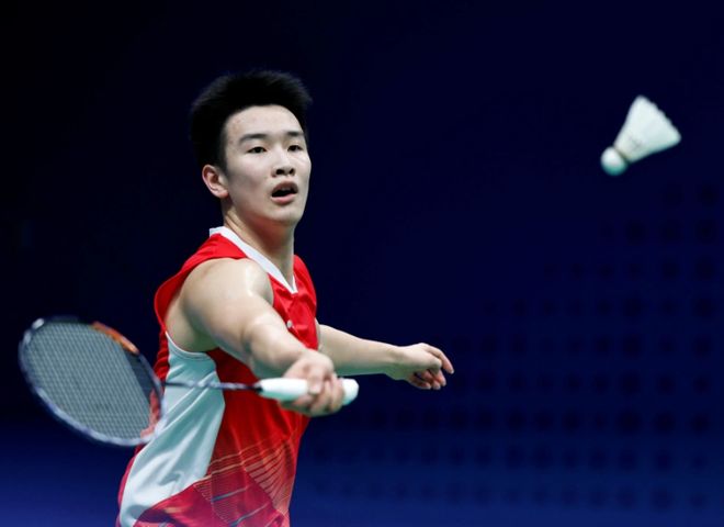 仅展示了球 仅展示了球