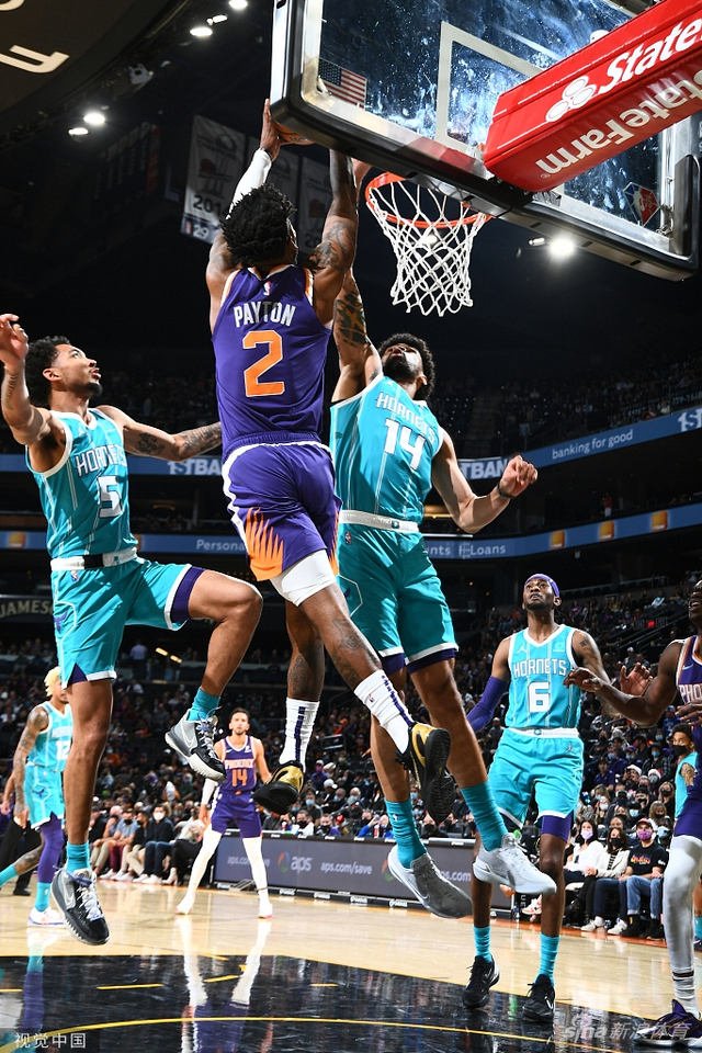 以及对足球 以及对足球