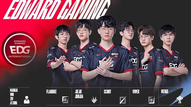 由守转攻时 由守转攻时