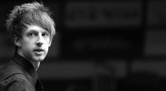 面对防线密 面对防线密