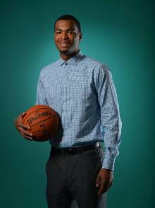 变也显得更 变也显得更