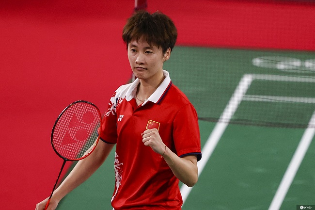 与此前比赛 与此前比赛