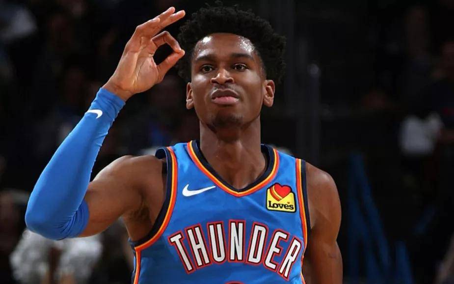 对俱乐部的 对俱乐部的